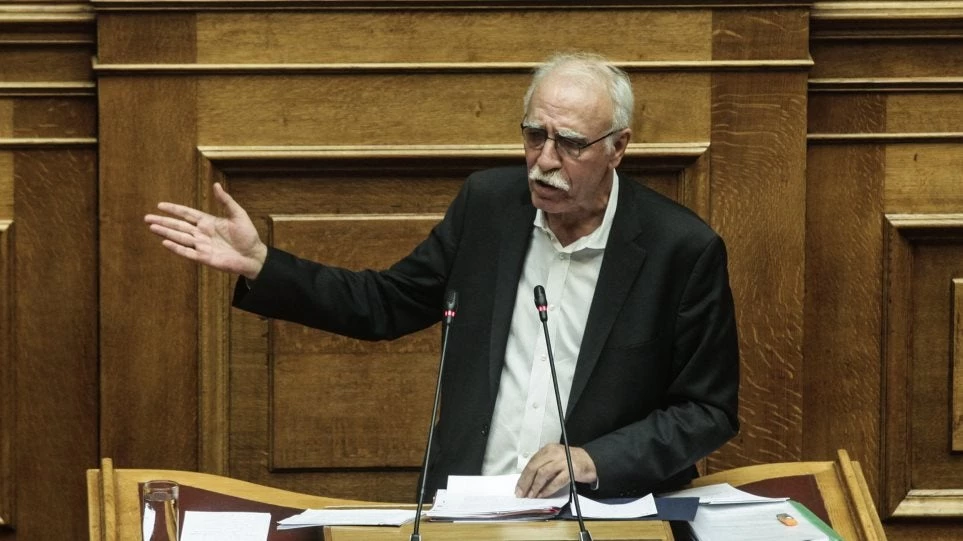 Βίτσας: Ξεχάστε τη Μόρια, οι διακινητές μεταναστών «στοχοποίησαν» τη Σάμο